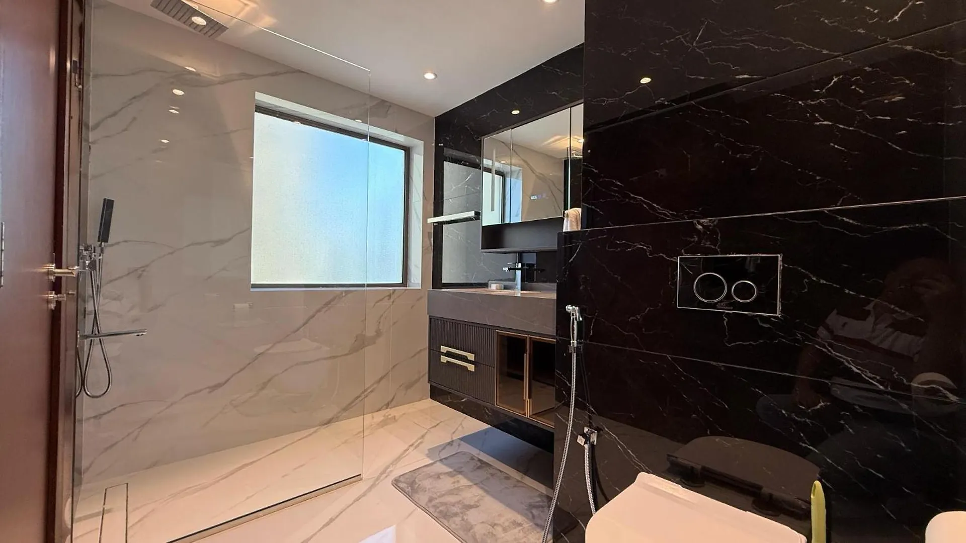 Apartment In Jbr, 2-Bedroom Rimal 1 Building Dubai United Arab Emirates